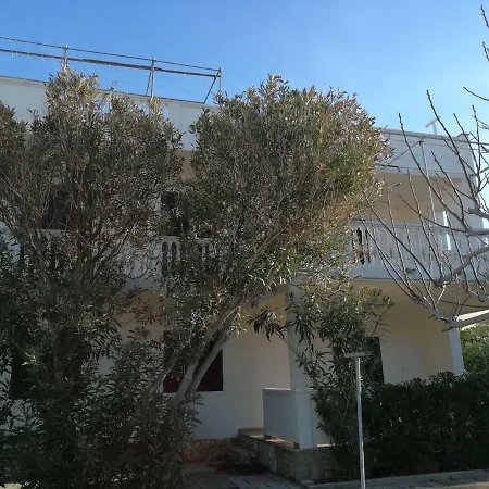 Summer Breeze פג